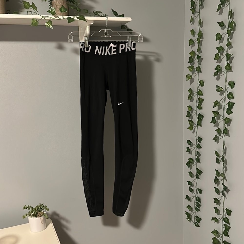 nike pro mesh leggings